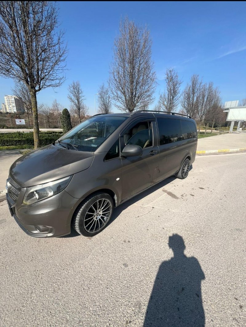 Mercedes Vito Gray